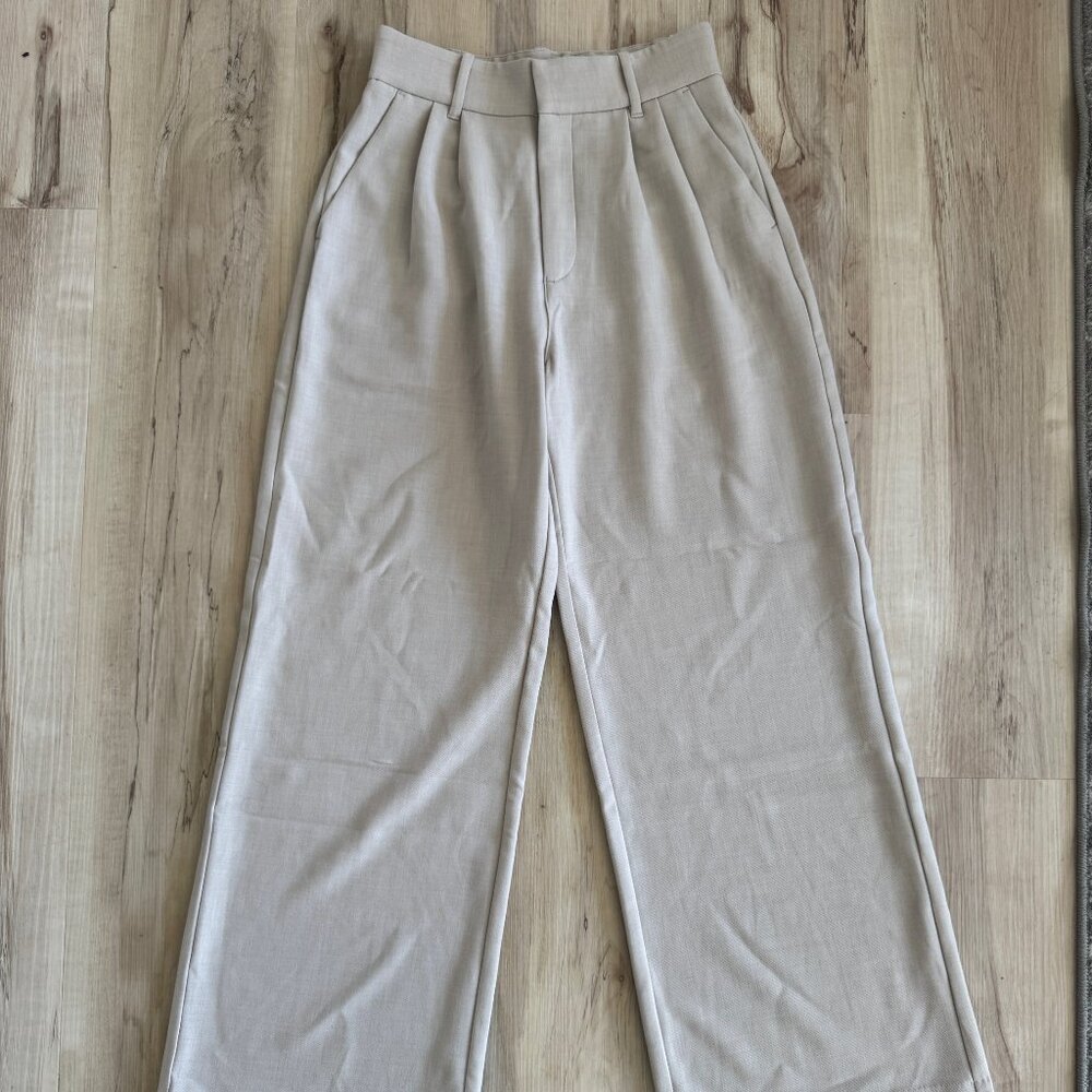 Abercrombie & Fitch High Waisted Tailored Wide Leg Trousers, Size Small Short